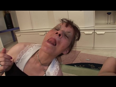 ❤️ Kaks vanaema ja üks vanaisa teevad kolmekesi ️ Pornovideo at us et.courseclass.ru
