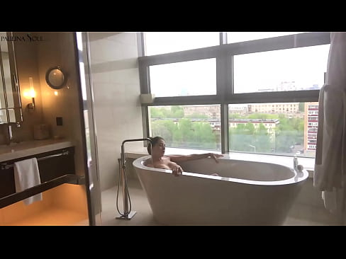 ❤️ Hiiglaslik beib kirglikult oma tussu riivimas vannitoas ️ Pornovideo at us et.courseclass.ru
