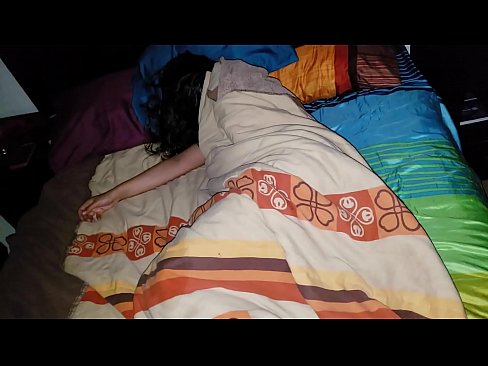 ❤️ Kasupoeg sõimab oma noort kasuema, kui ta magab. ️ Pornovideo at us et.courseclass.ru